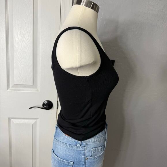 Old Navy First Layer Ribbed Tank Top 3 Pack, Black, XS - Picture 3 of 5